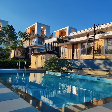 Royal Meadows Igatpuri 2Bhk Poolside Villa Exteriér fotografie