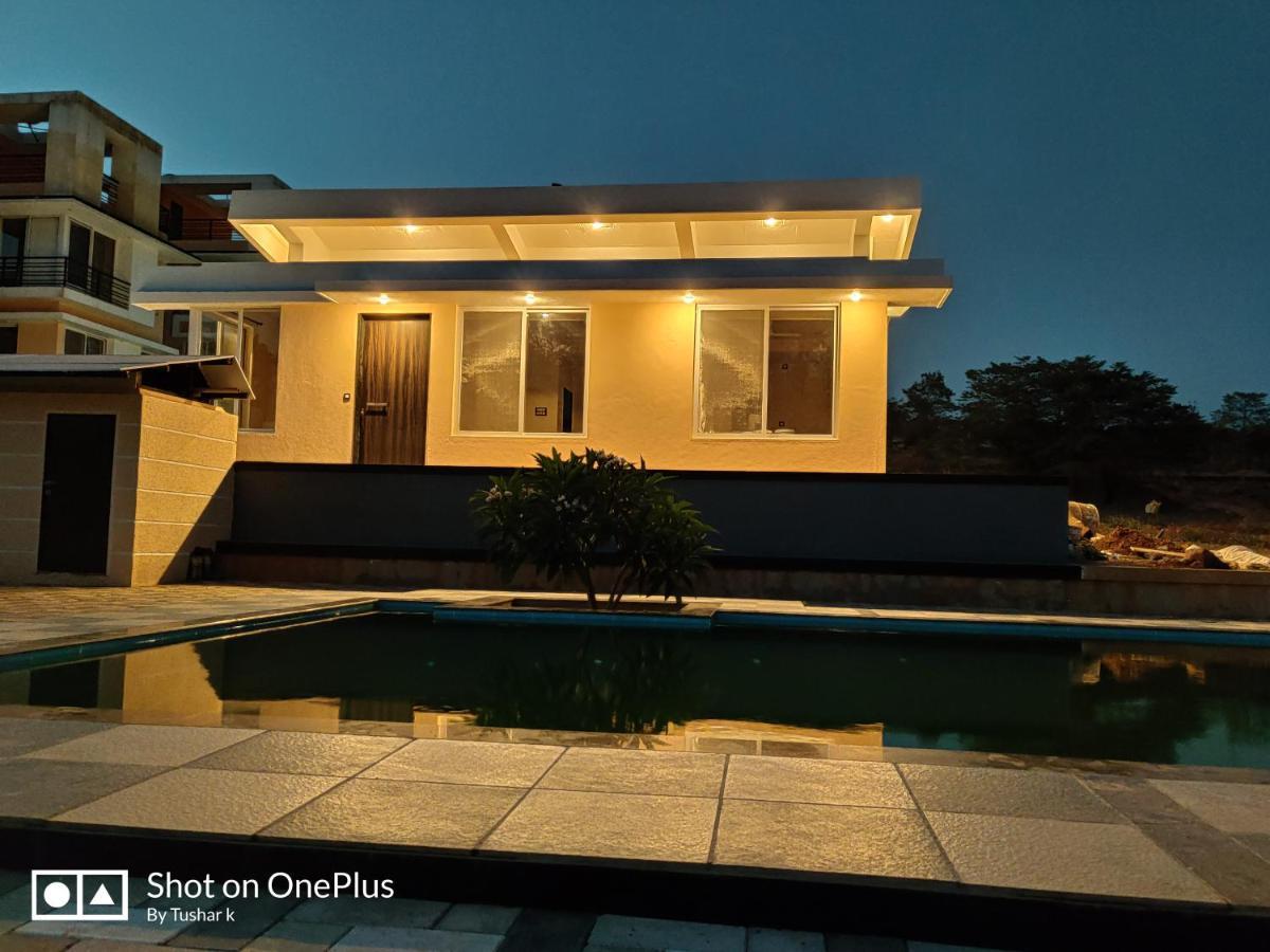 Royal Meadows Igatpuri 2Bhk Poolside Villa Exteriér fotografie