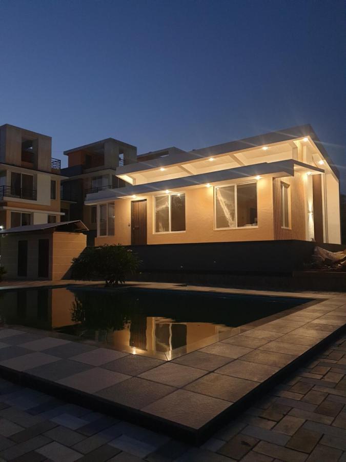 Royal Meadows Igatpuri 2Bhk Poolside Villa Exteriér fotografie